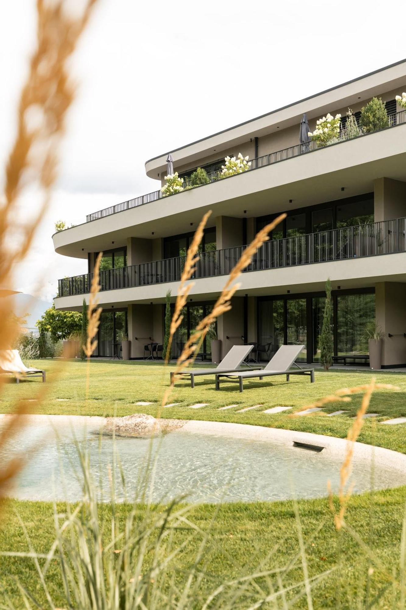 Belia Lofts - Adults Only - Apartments Appiano Sulla Strada Del Vino Luaran gambar