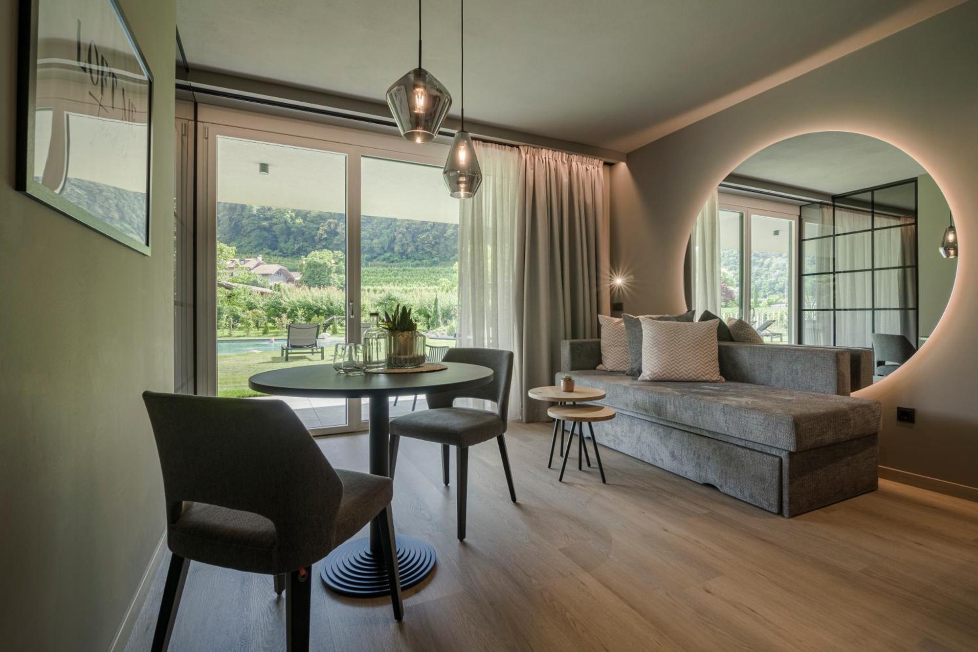 Belia Lofts - Adults Only - Apartments Appiano Sulla Strada Del Vino Luaran gambar