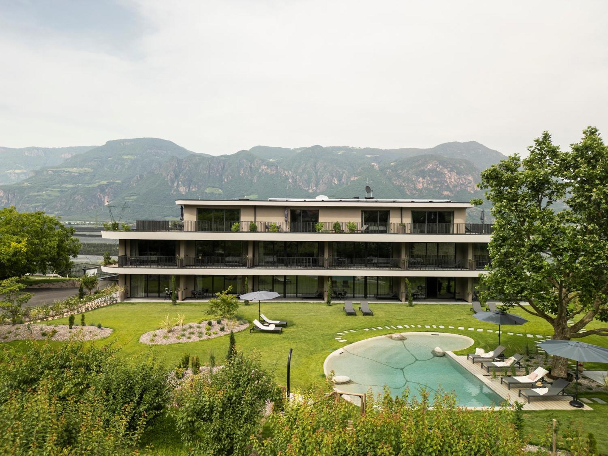 Belia Lofts - Adults Only - Apartments Appiano Sulla Strada Del Vino Luaran gambar