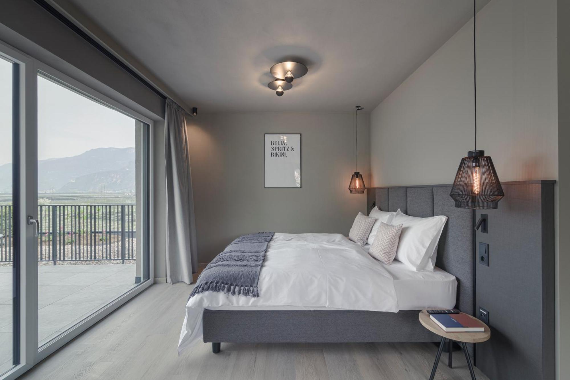 Belia Lofts - Adults Only - Apartments Appiano Sulla Strada Del Vino Luaran gambar