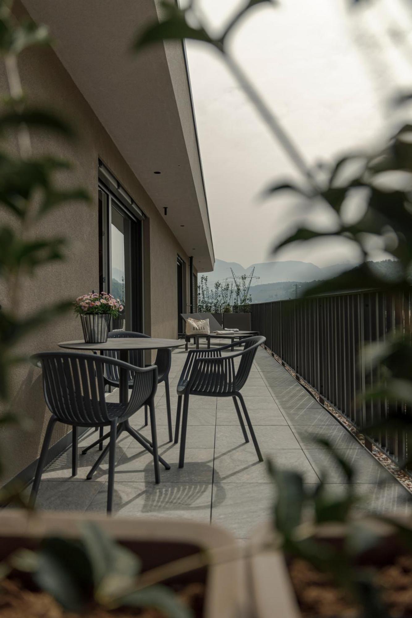 Belia Lofts - Adults Only - Apartments Appiano Sulla Strada Del Vino Luaran gambar