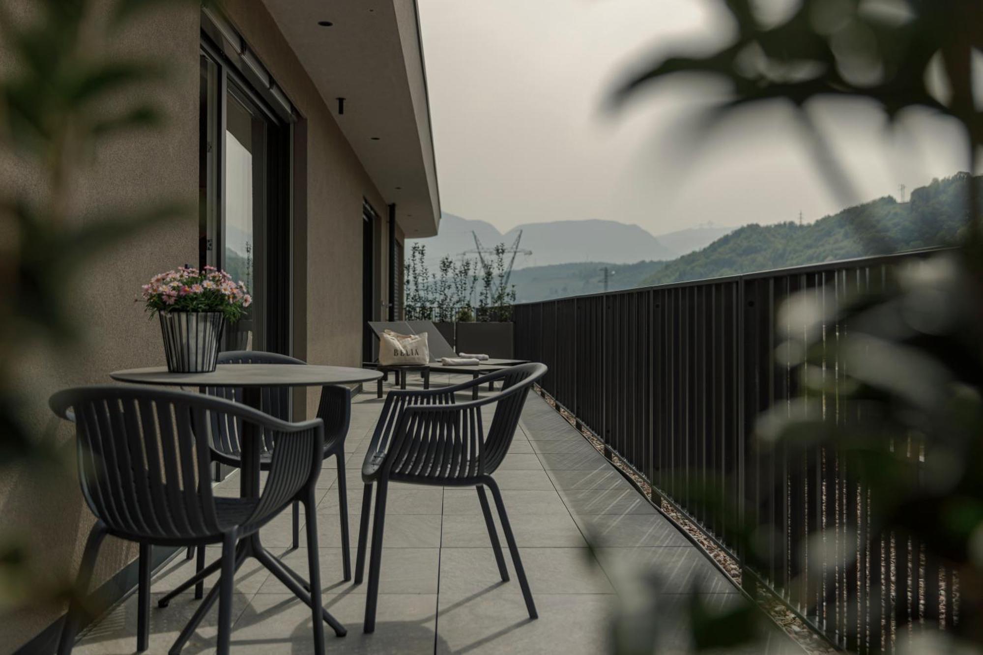 Belia Lofts - Adults Only - Apartments Appiano Sulla Strada Del Vino Luaran gambar