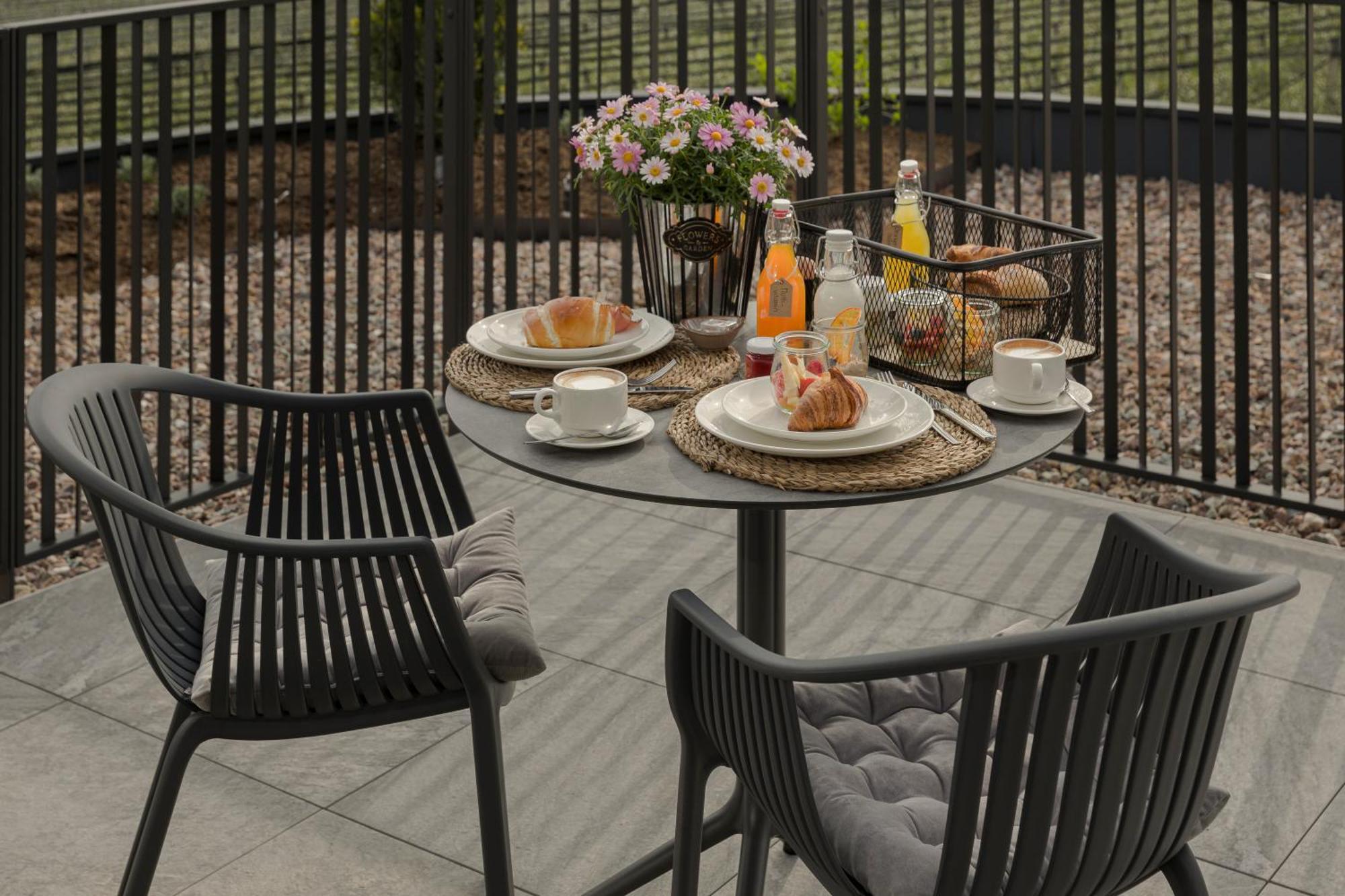 Belia Lofts - Adults Only - Apartments Appiano Sulla Strada Del Vino Luaran gambar